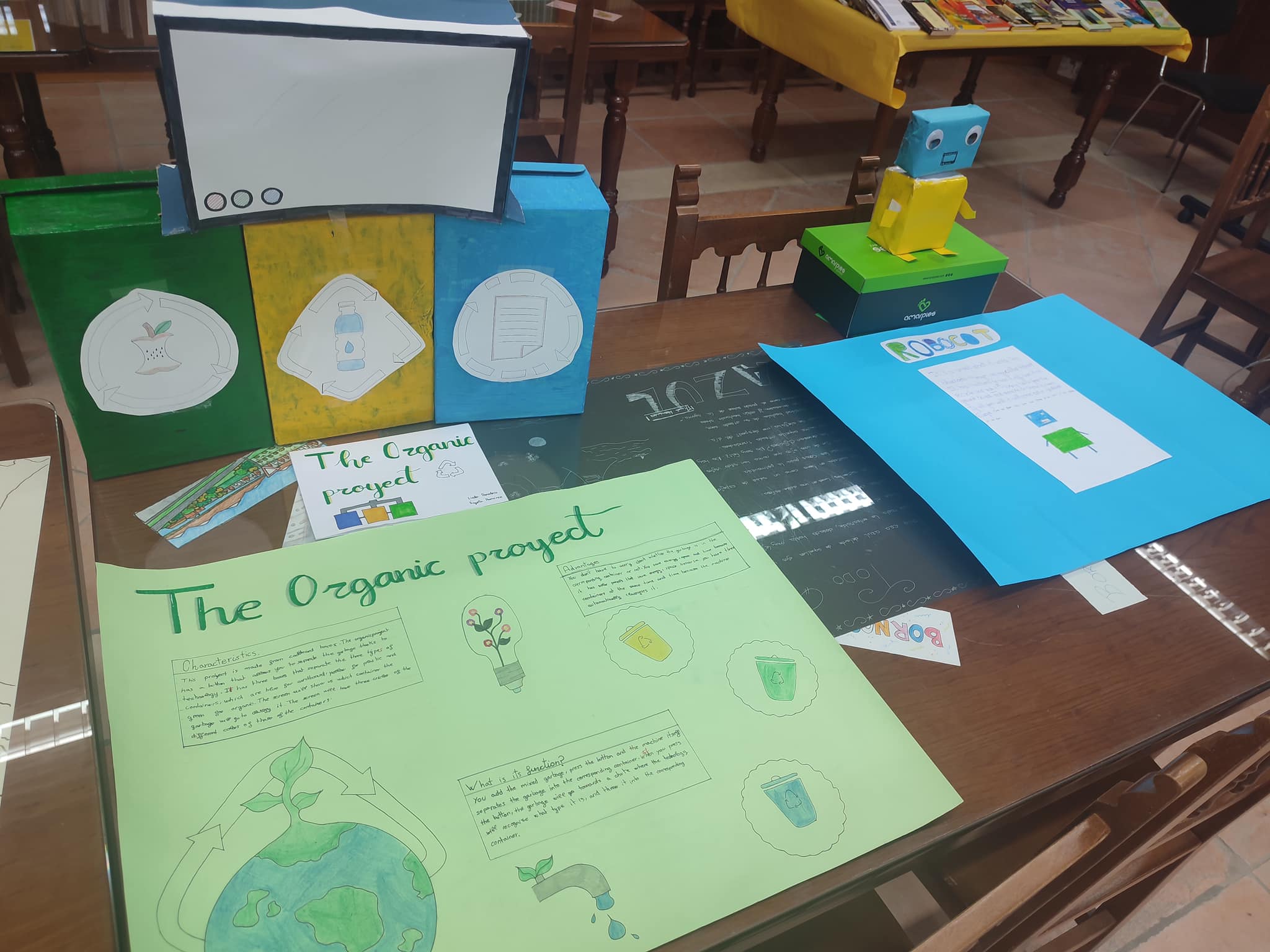 FERIA DE CIENCIAS EN INGLÉS – I.E.S. EL CONVENTO